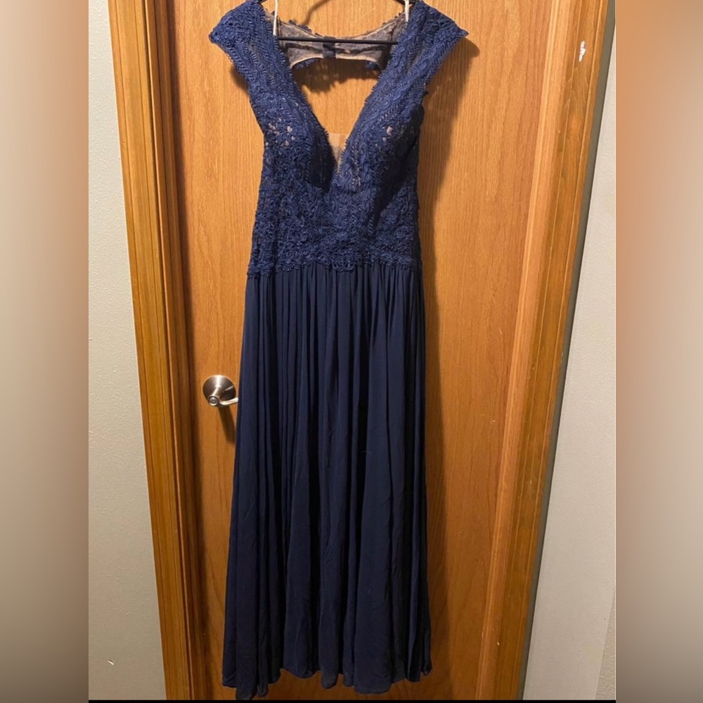 Like New: Faviana Gown